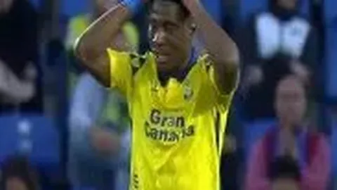 拜仁与科隆1-1战平，基米希补时阶段力挽狂澜！