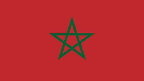 国足主帅扬科维奇谈下课传闻：教练若怕失业难称职