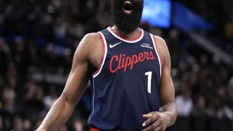 王钰栋中超再领跑，专家质合分析推荐大乐透期号